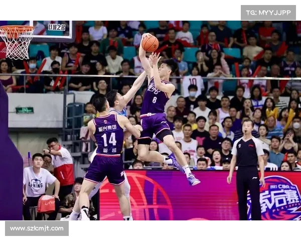 广东CBA最新赛事快报：宏远连胜强劲季后赛冲刺火热